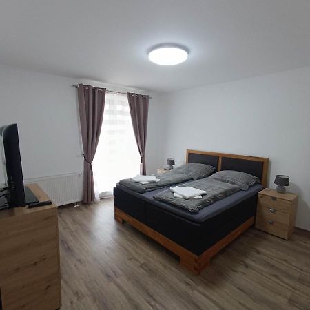 Neue, Moderne Penthousewohnung Sighișoara Zewnętrze zdjęcie