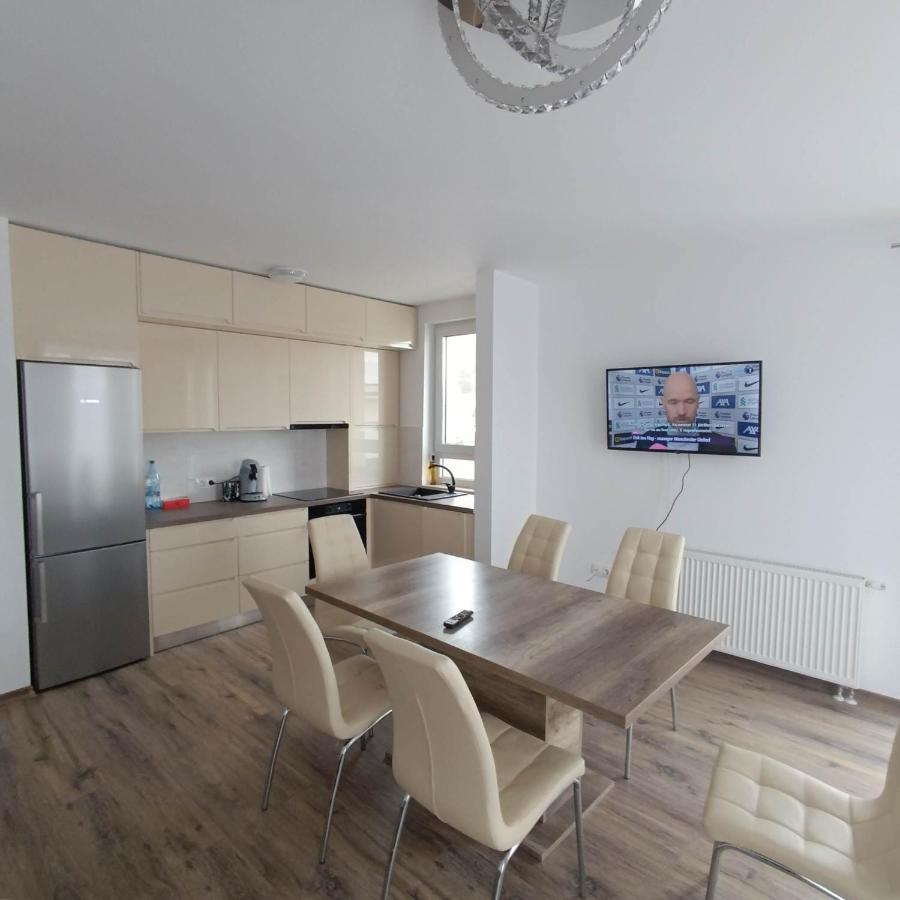 Neue, Moderne Penthousewohnung Sighișoara Zewnętrze zdjęcie